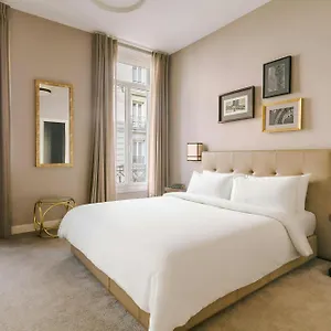 https://opera-frochot.fr-paris.fr