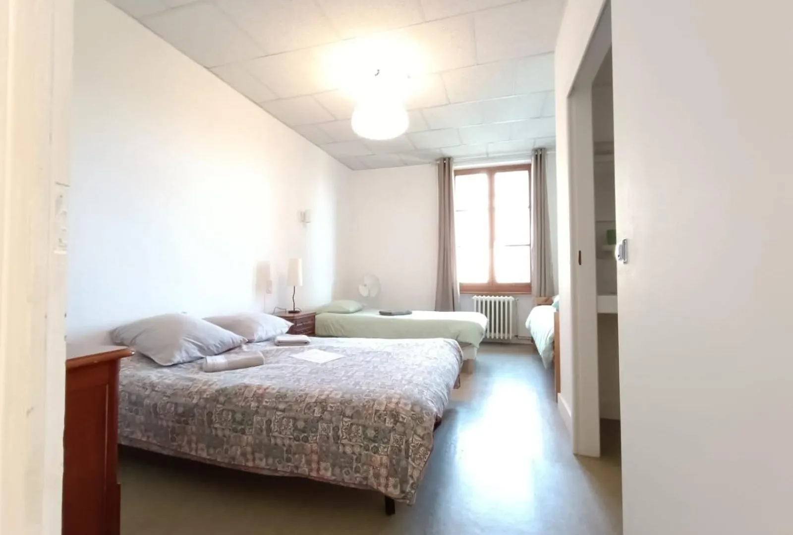 Bed & Breakfast Gite D'Etape Et De Groupe Du Clos Saint Roch Viviers